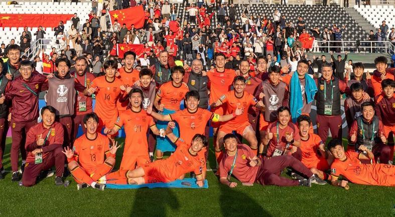 V体育平台-杨希停赛+吾米有伤 队长复出！徐彬+李昊信心爆棚 泰国主帅嘴挺硬