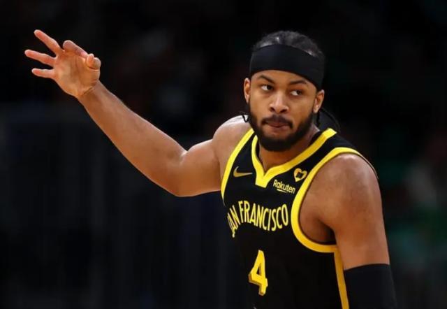 从第11人到连续首发 勇士将用中产级合同续约穆迪